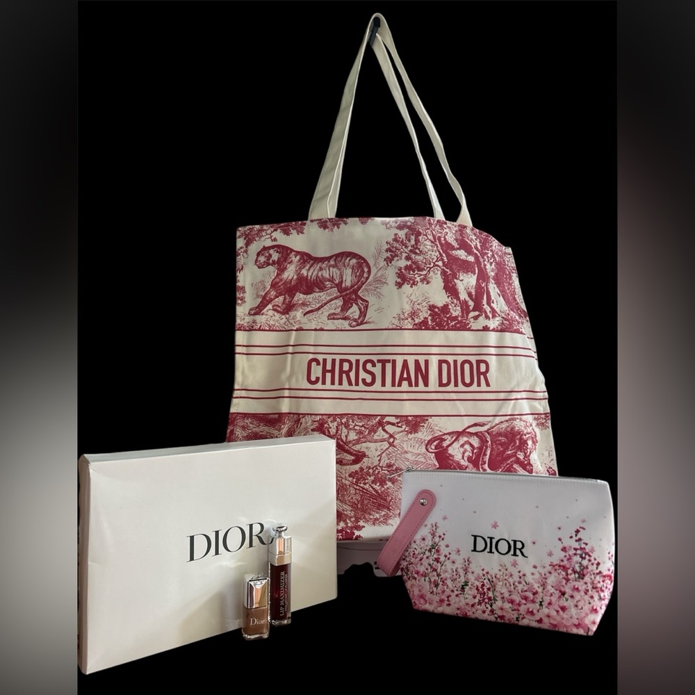 Dior Red and White Tote Bag & Bundle! NWT! New in box!